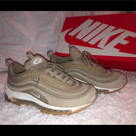 SOLD - Picture 3 of 8